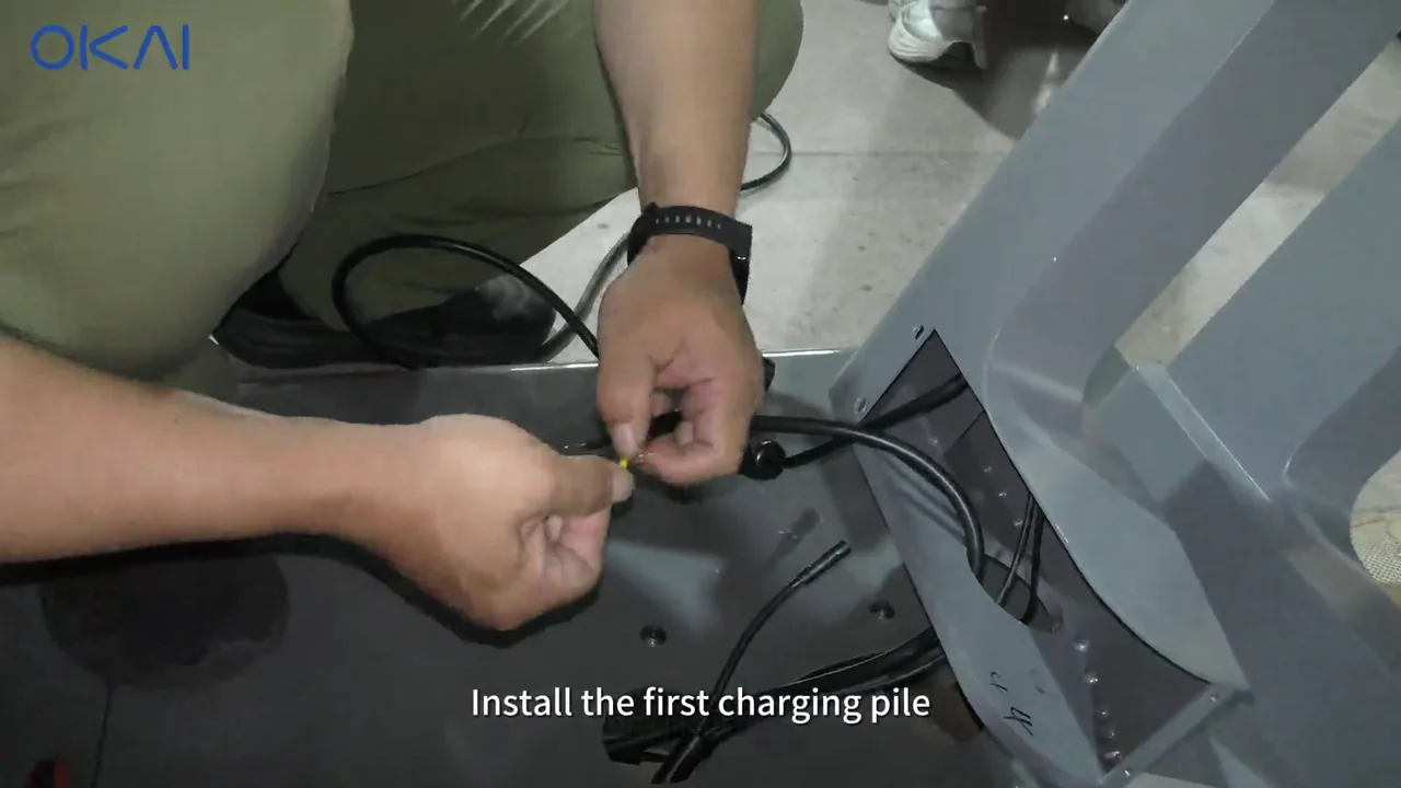 Technician mating waterproof charging-pile connectors
